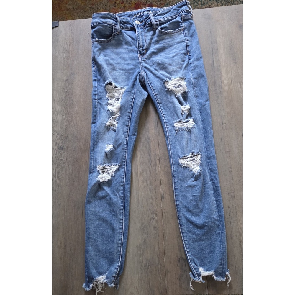 American Eagle Stretch Distressed Womens Medium Wash Sz 6 Short Denim Blue Jeans